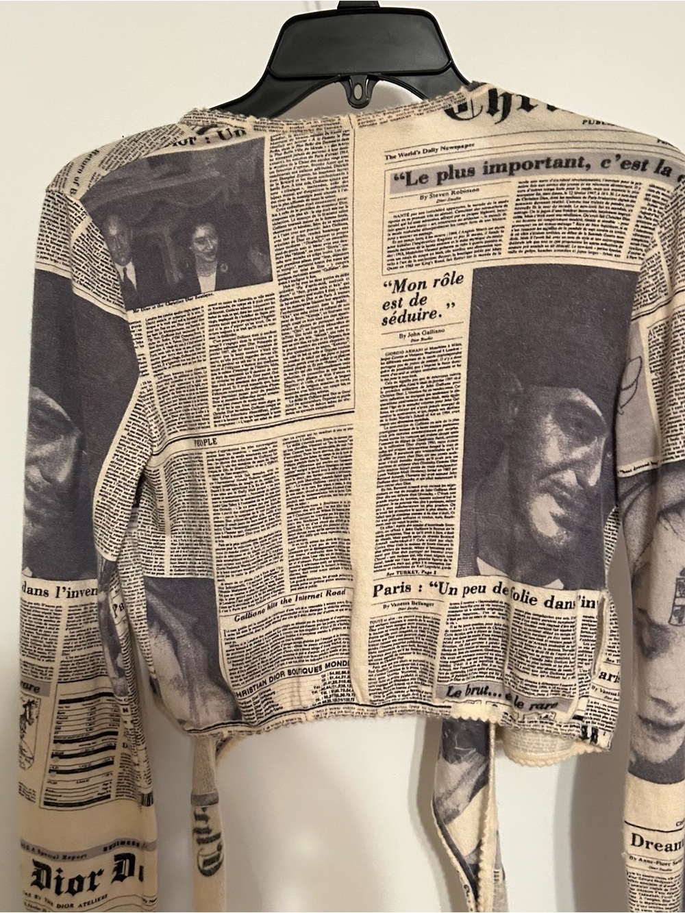 Dior by John Galliano Fall/Winter 2000 Runway Newspaper-Print Wrap Top - RARE!! - Picture 13 of 14